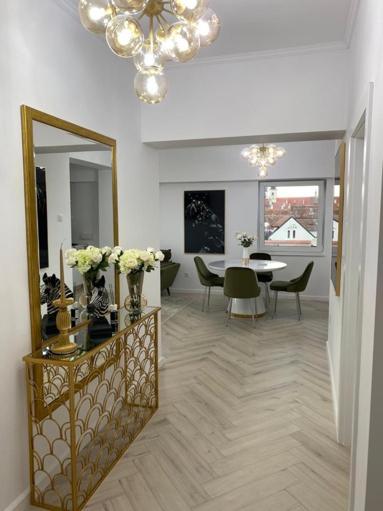 Elite Apartment Sibiu Exterior foto